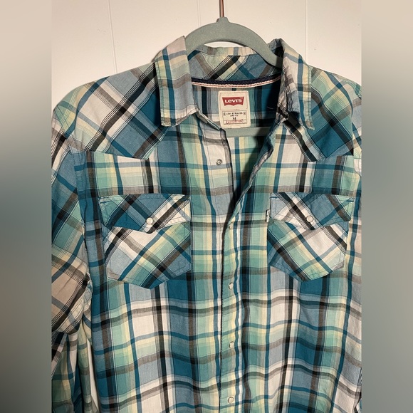 Levi's Men's plaid Western style shirt -Size M - Picture 2 of 7